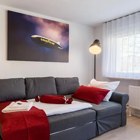 Apartament Eastside Mit 3 Zimmern Fur Bis Zu 5 Personen Mit Balkon Friedrichshafen