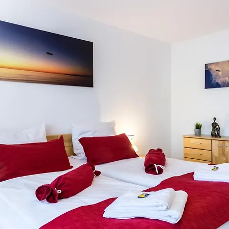 Apartament Eastside Mit 3 Zimmern Fur Bis Zu 5 Personen Mit Balkon *